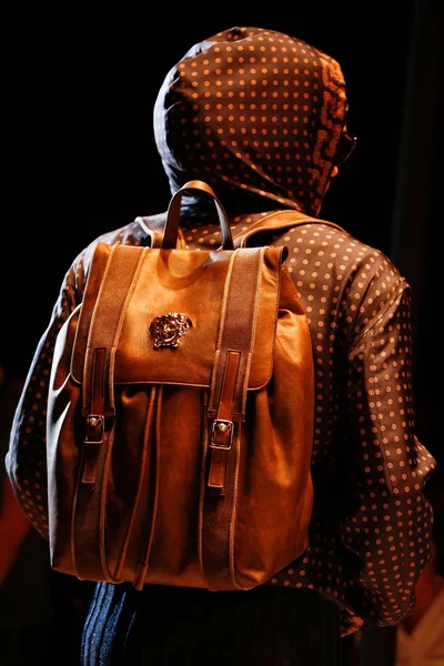 Look 58